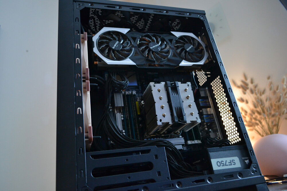 Updated pictures for end of 2021!
Server has had a couple of changes.