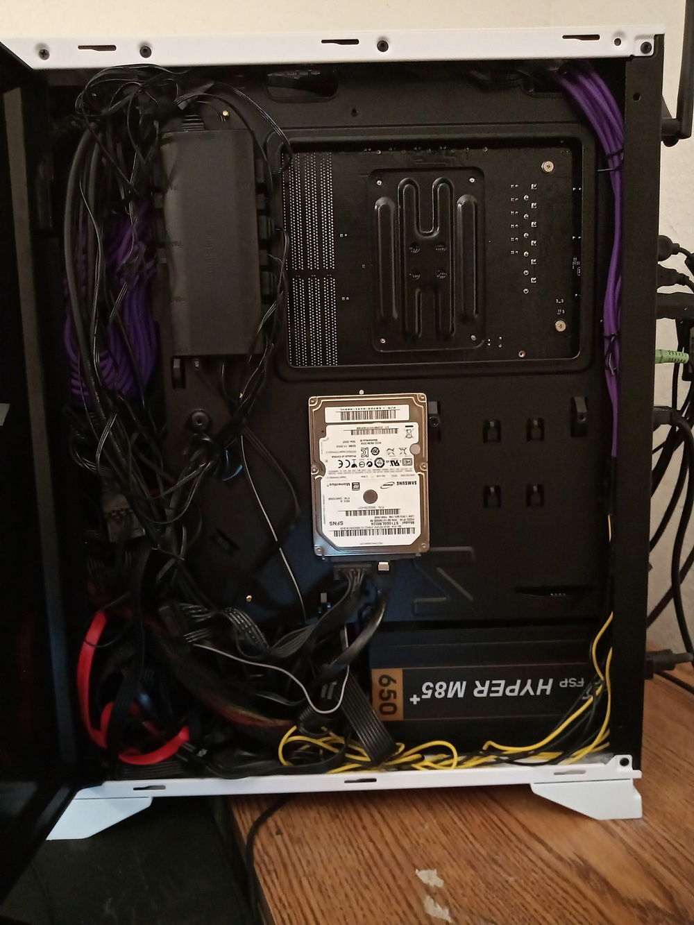 [NEW] June 8th - cleaning up the nest.