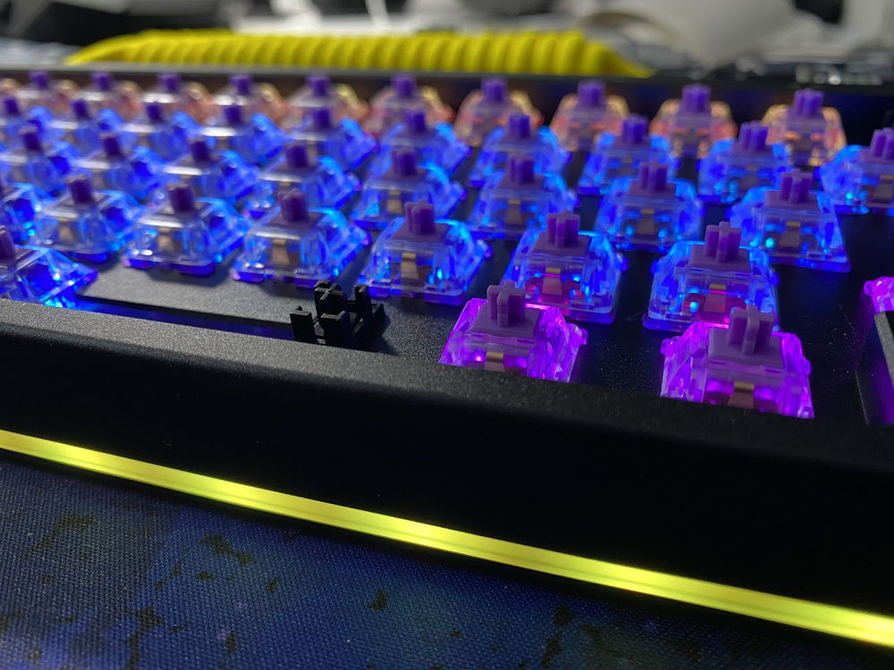 Everglide Crystal Violet switches