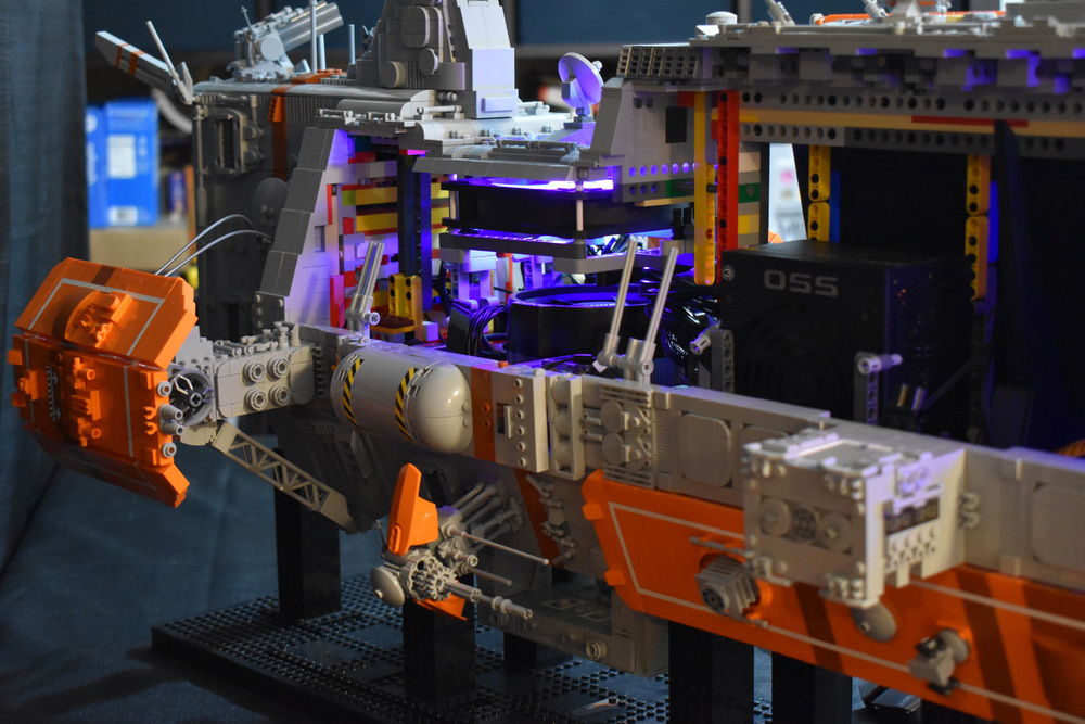 "Rear side panel" off.