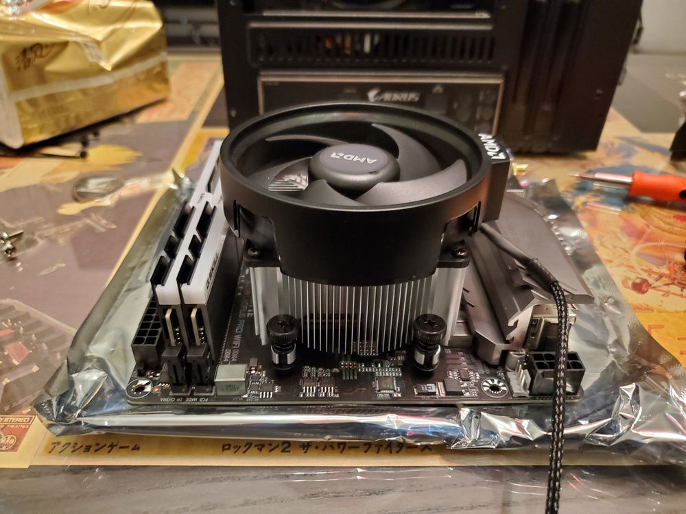 Profile shot of installed cooler.