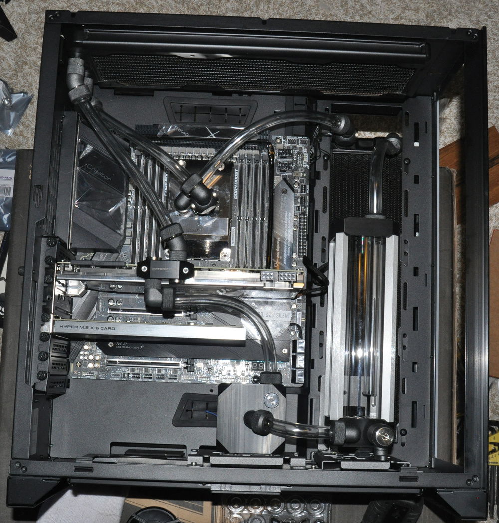 After testing both port positions for the horizontal radiator it became clear that top left was the best location.