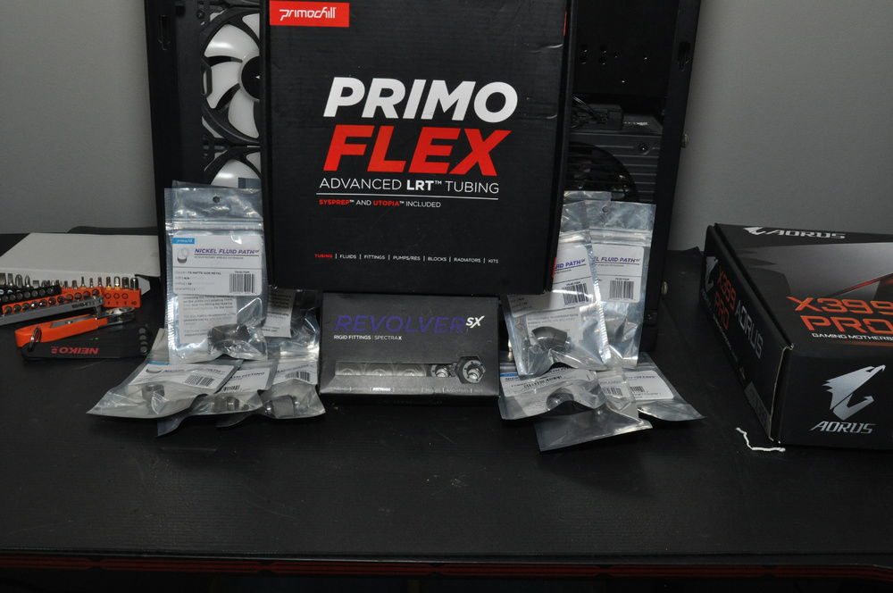 Primochill Matte Gray Fittings and Primo Flex Advanced LRT Tubing