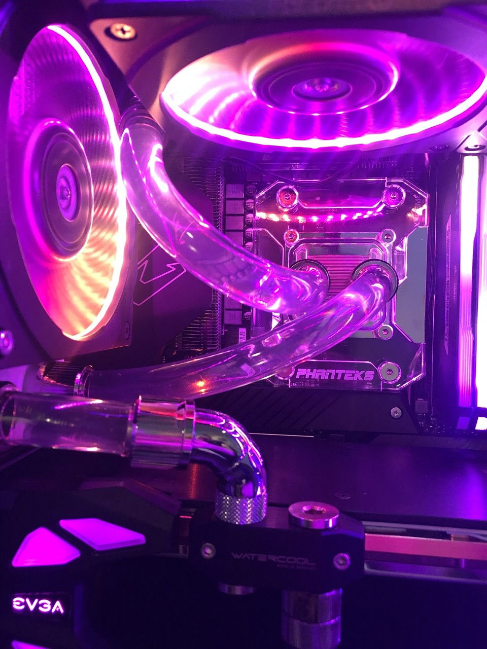 Aorus Xtreme w/ R9 3950X