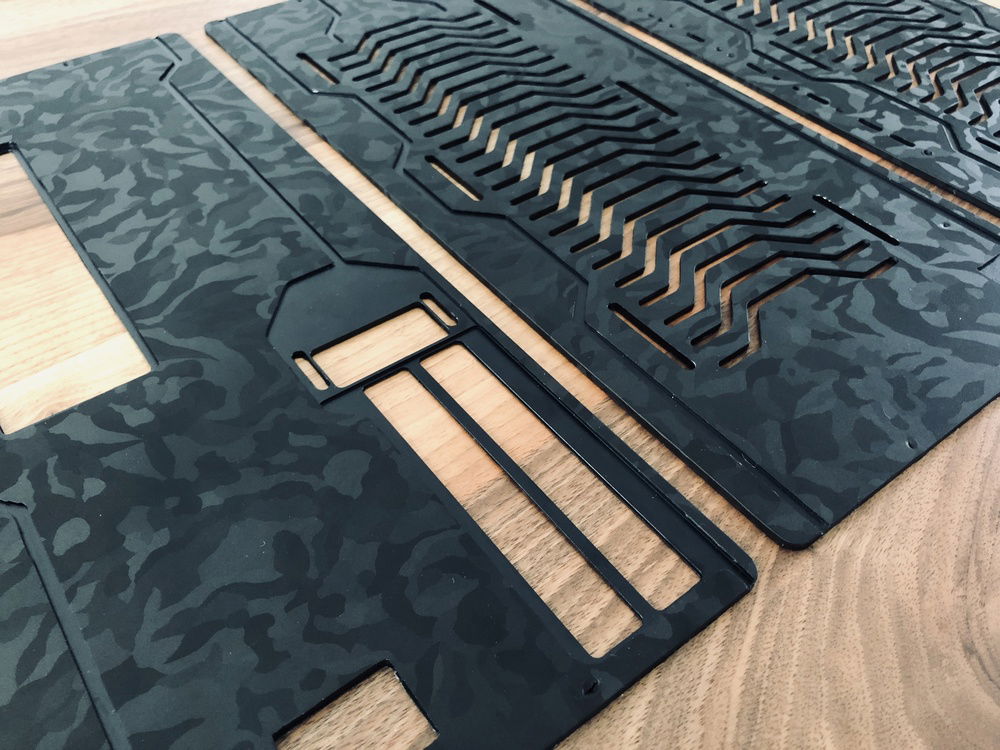 Another angle of the camo pattern showing the shift in colour