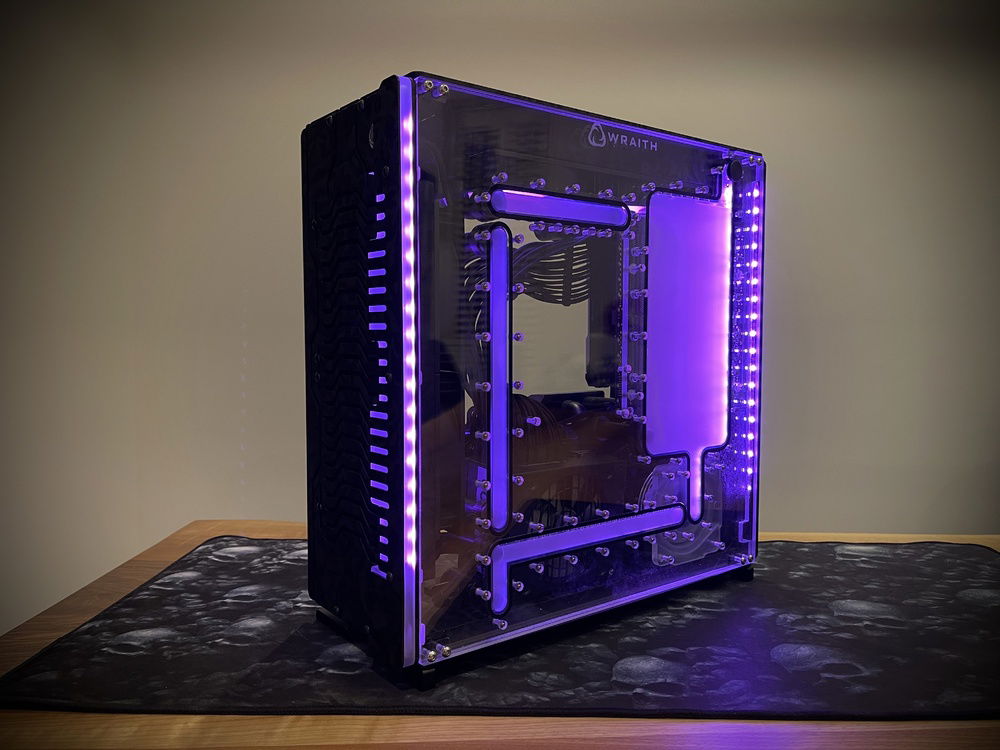 Full rear case manifold D-RGB with EKWB Mystic Fog Coolant.