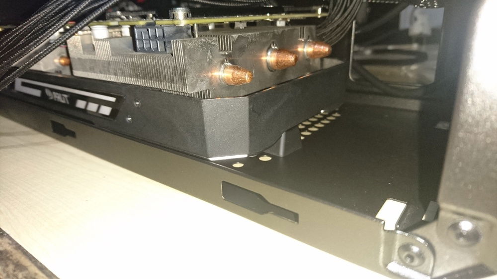 Here's something i bet you don't see everyday.... A keycap as a gpu holder! haha