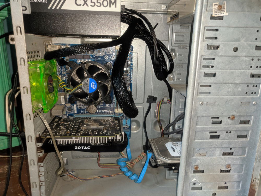 My build prior to case modification. The rust formed everywhere in my case and needed the restoration badly. The Cooler Master Blizzard T2 has been installed after the restoration.