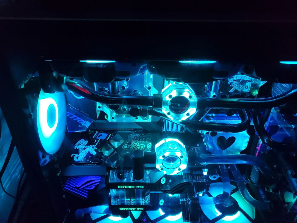 Here she is again in a color changing effect.