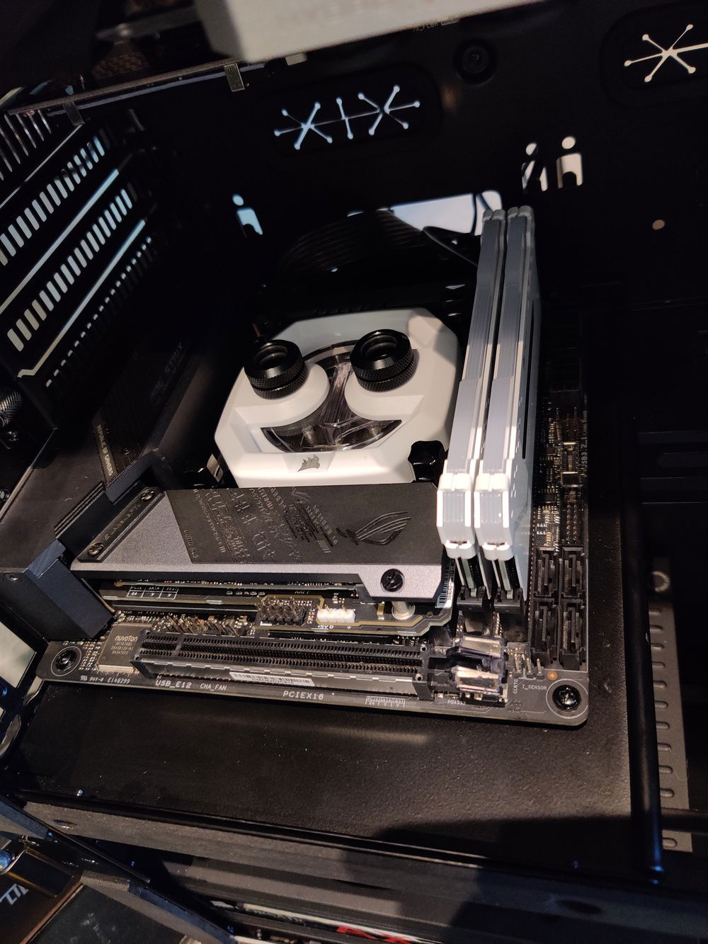 The little itx 10900kf