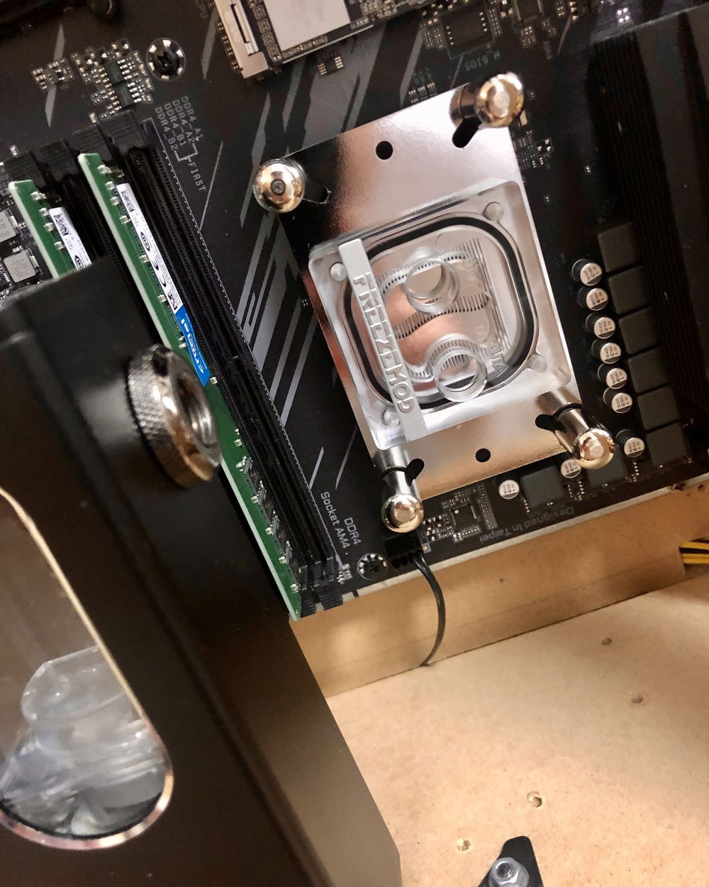 Cheap quality AMD water blocks aren’t as easy to find as intel blocks.