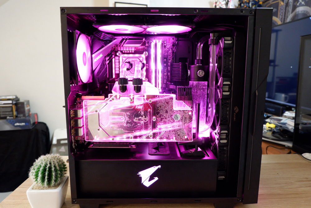 Pink Aorus » builds.gg