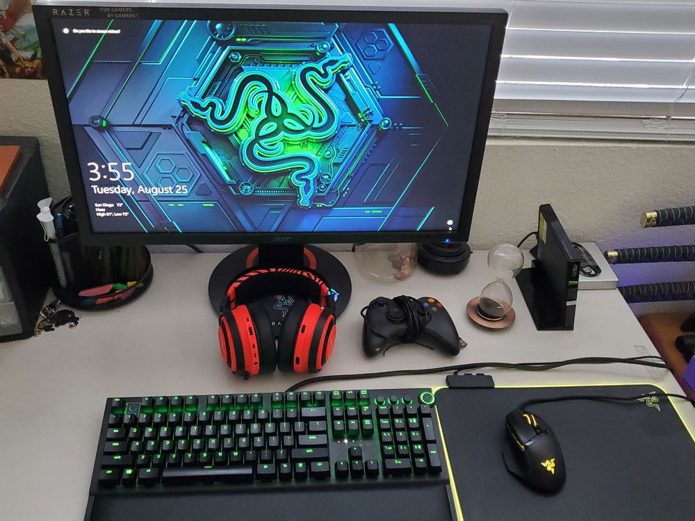 Desk view - Always a member of the cult of Razer