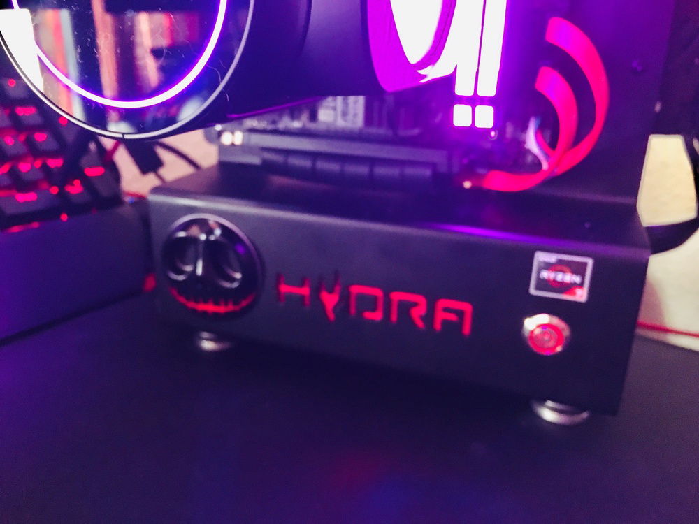The Hydra Logo is hi-lighted by a Red Insert behind the logo.