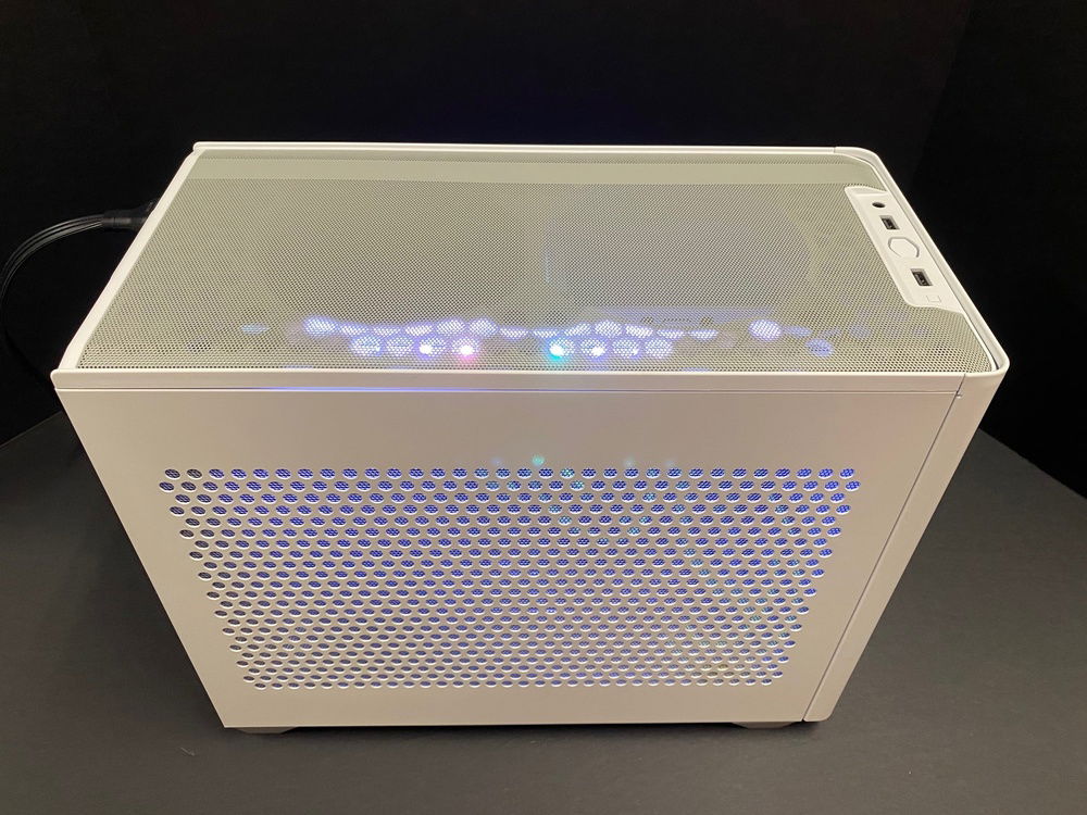 The LED strip at the front blew out as I hit the power button to power on for this photo.