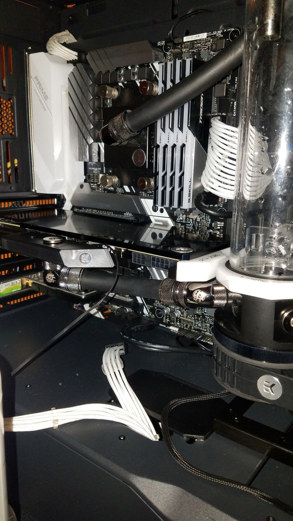 Improved tubing run to clear GPU power cables, looks much better