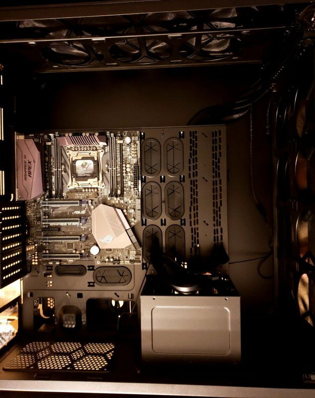 E-ATX Board installed