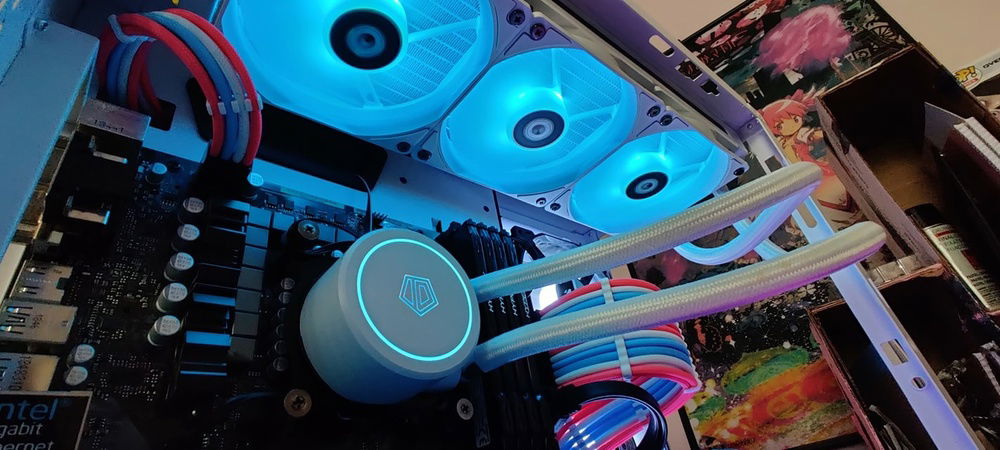 Part 2: ASrock H370M, Pentium G5400, and 16GB Kingston HyperX Fury @ 2400MHz. The new AIO is an ID Cooling Auraflow 360 Snow edition. This was with new pink, blue, and white sleeved cable extensions.