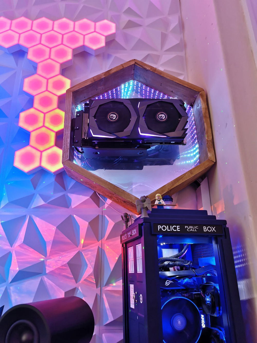 Changed the CPU cooler since this pic!