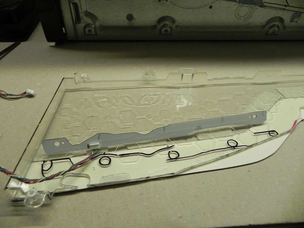 Cutting LED bar and plexiglass