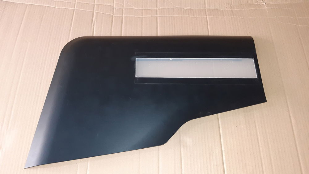 Maked an hole with plexiglas panel