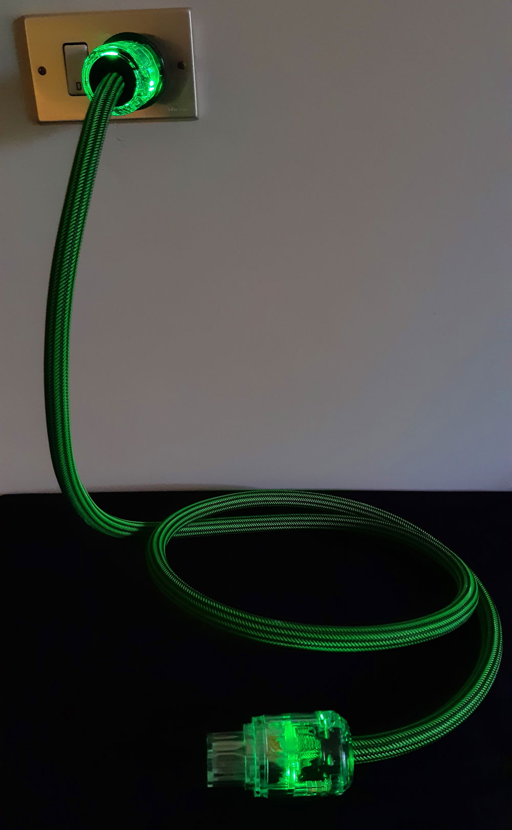 The AC cable maked in collaboration with @hardwireccm