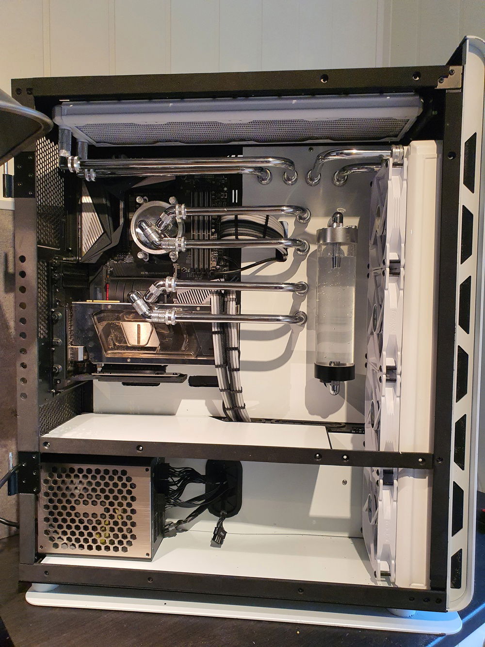 Leak test, and final touches. Unfortunately the bottom Res cap will have to wait.