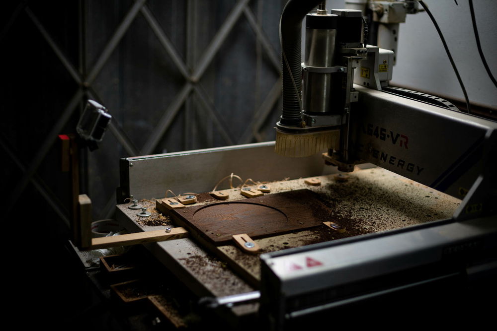 CNC work on the front logo with SEGMAG A1060-VR