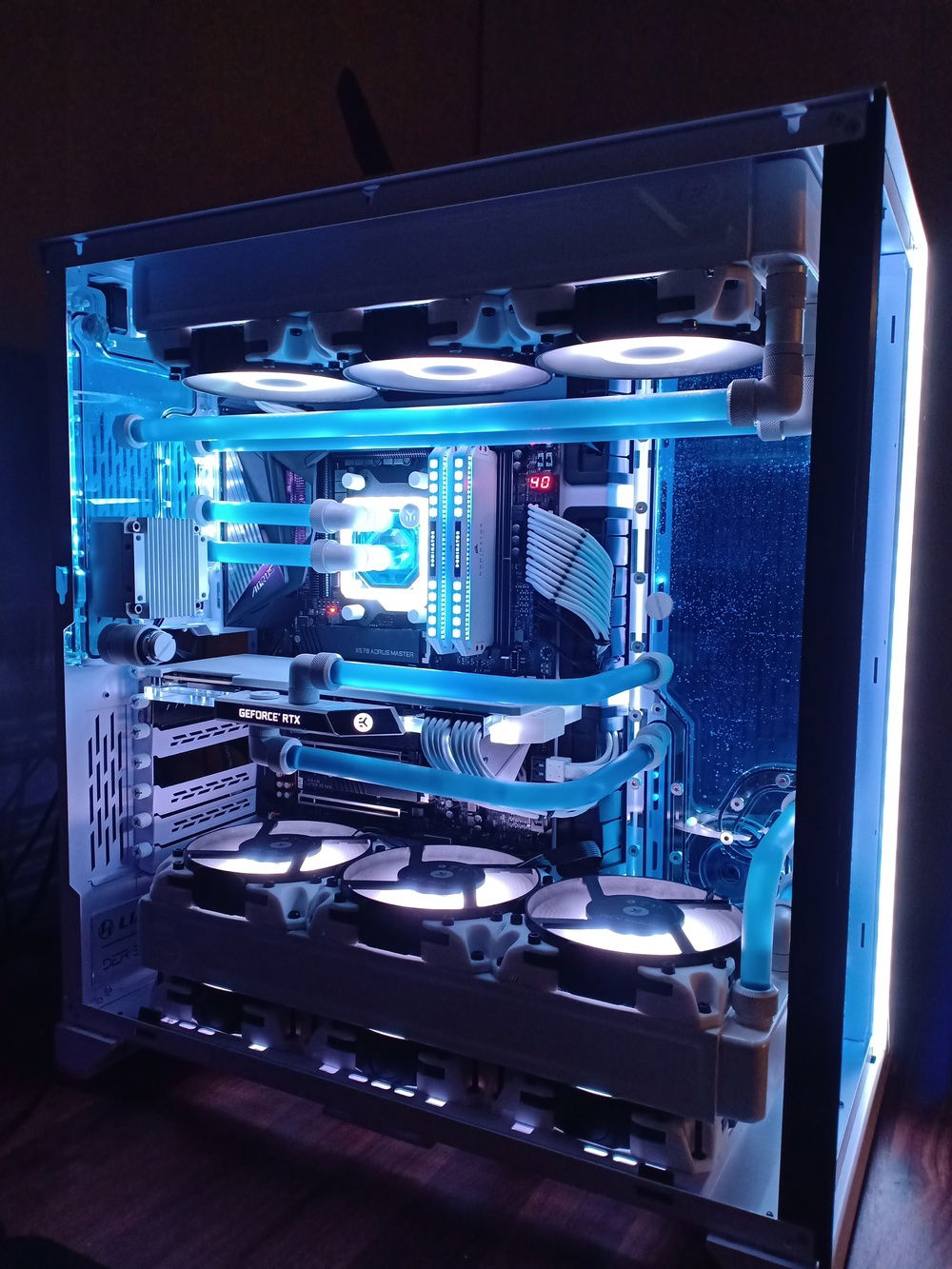 Project AQUA Dynamic XL Custom Distroplates » builds.gg