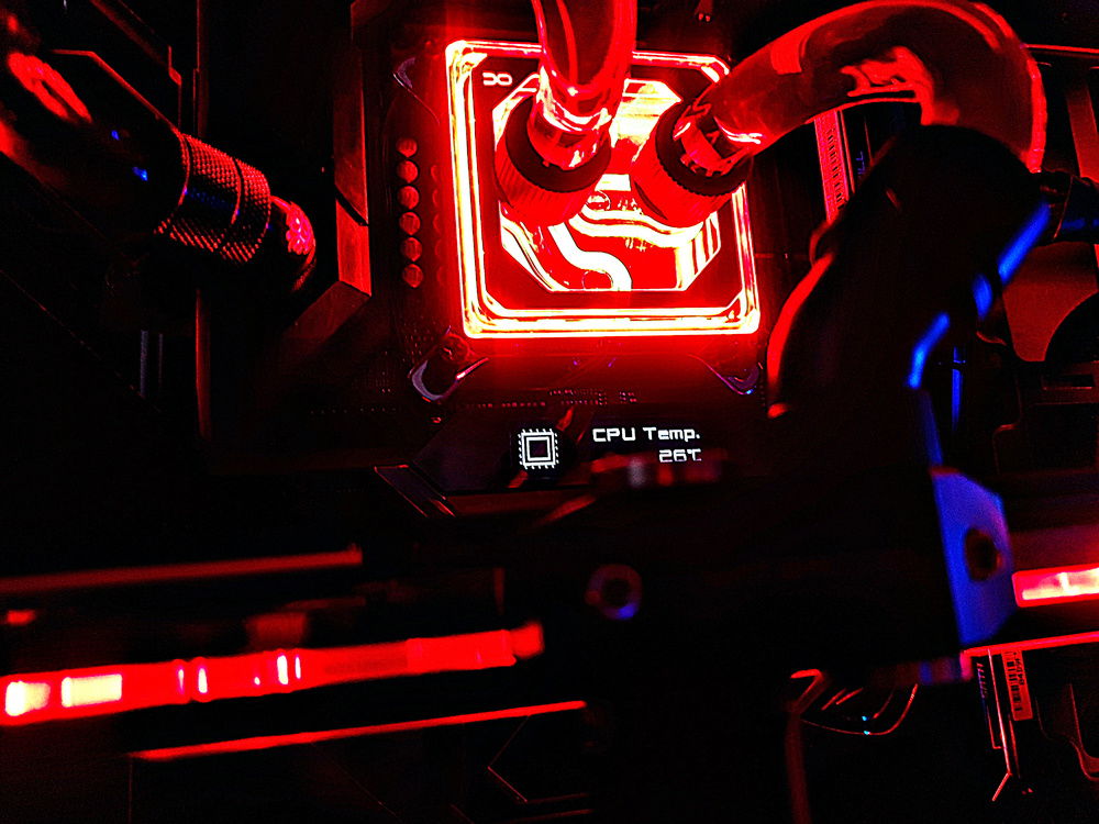 Core i9-9900K R0 3.60-5.00GHz
Eisblock XPX Aurora Edge CPU - Plexi Chrome Digital RGB