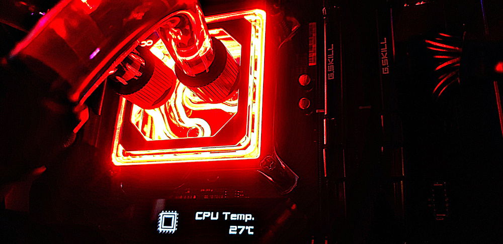 Core i9-9900K R0 3.60-5.00GHz
Eisblock XPX Aurora Edge CPU - Plexi Chrome Digital RGB