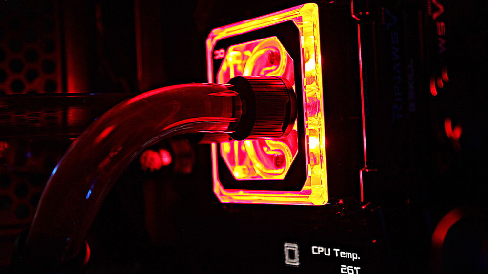 Core i9-9900K R0 3.60-5.00GHz
Eisblock XPX Aurora Edge CPU - Plexi Chrome Digital RGB