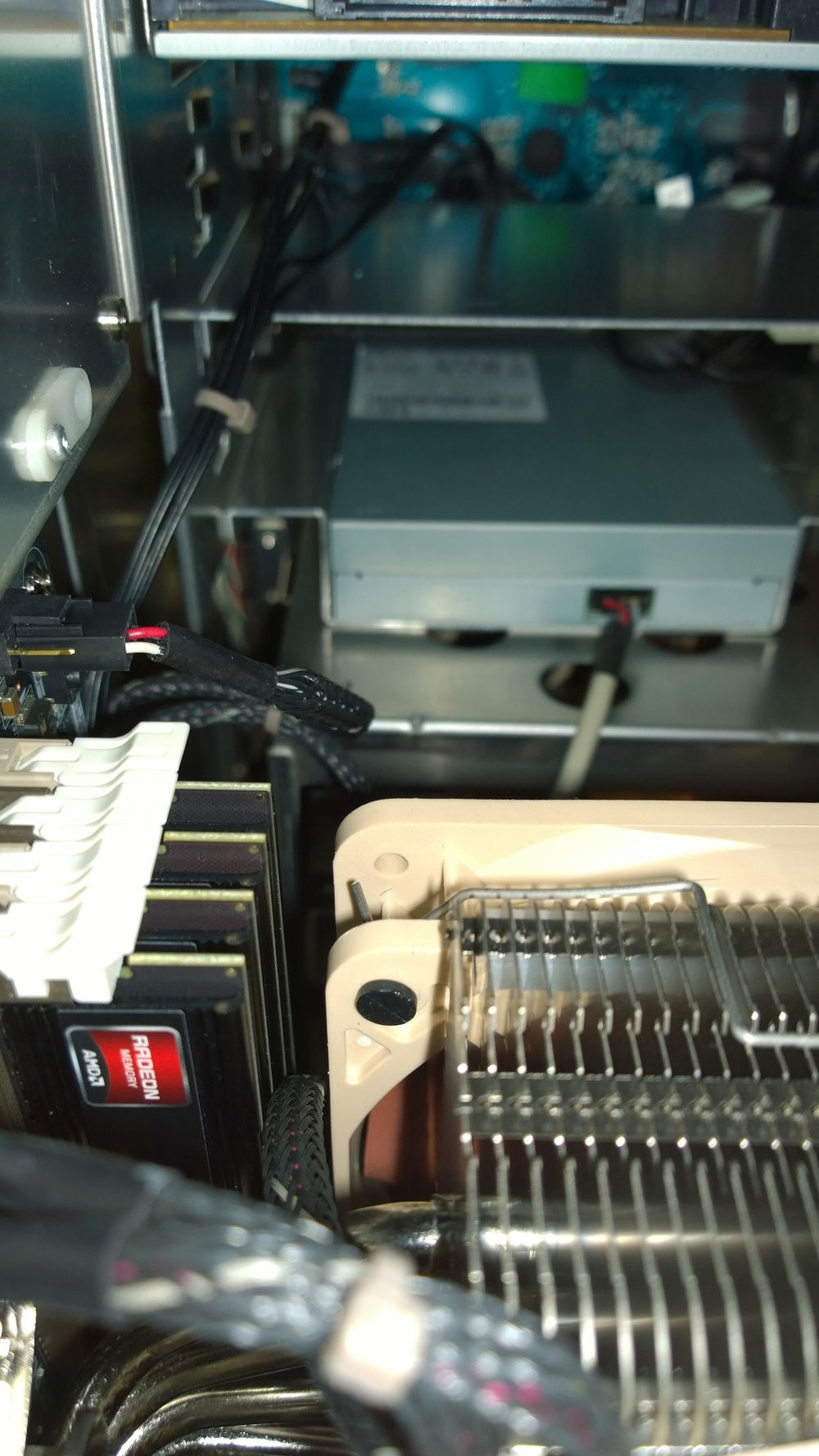 A good shot of the actual AMD branded RAM