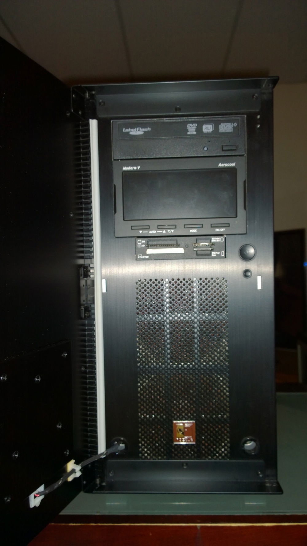 Remember when DVD drives, SD card readers and fan controllers were cool?