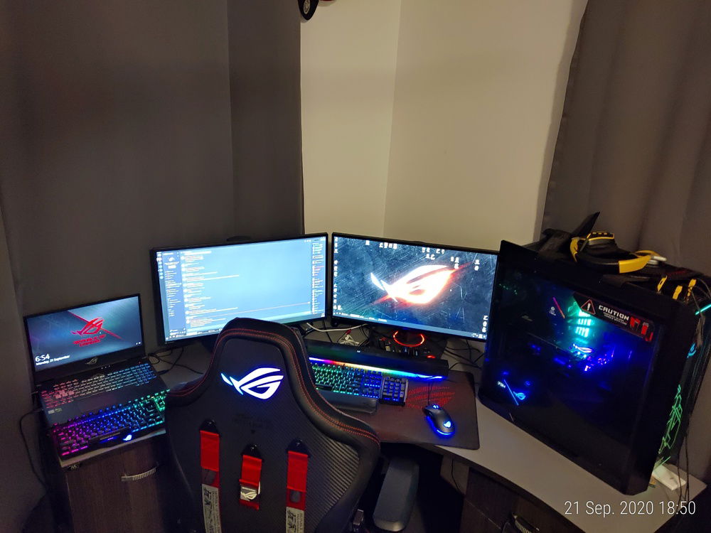 Old picture. Not using the VOIDs anymore. 2080 Ti was replaced