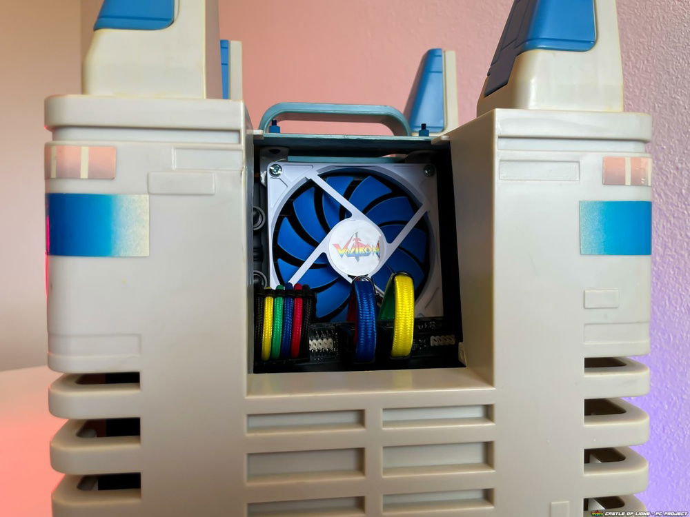 Opening in the right castle wall where air is exhausted from the rad