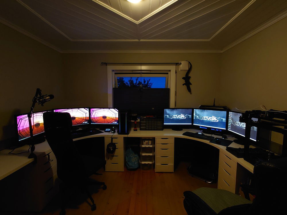 My SO and mine's gaming room, mine on the right, before upgrading main monitor