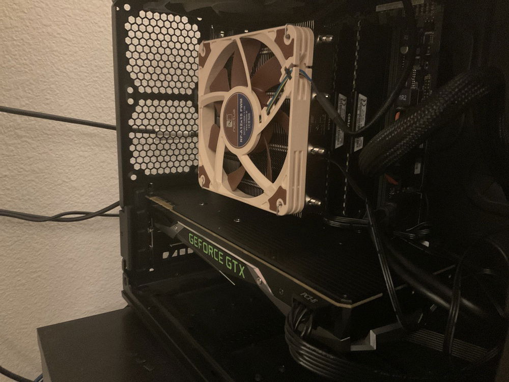 Wish i had a chromax.black version of the cooler