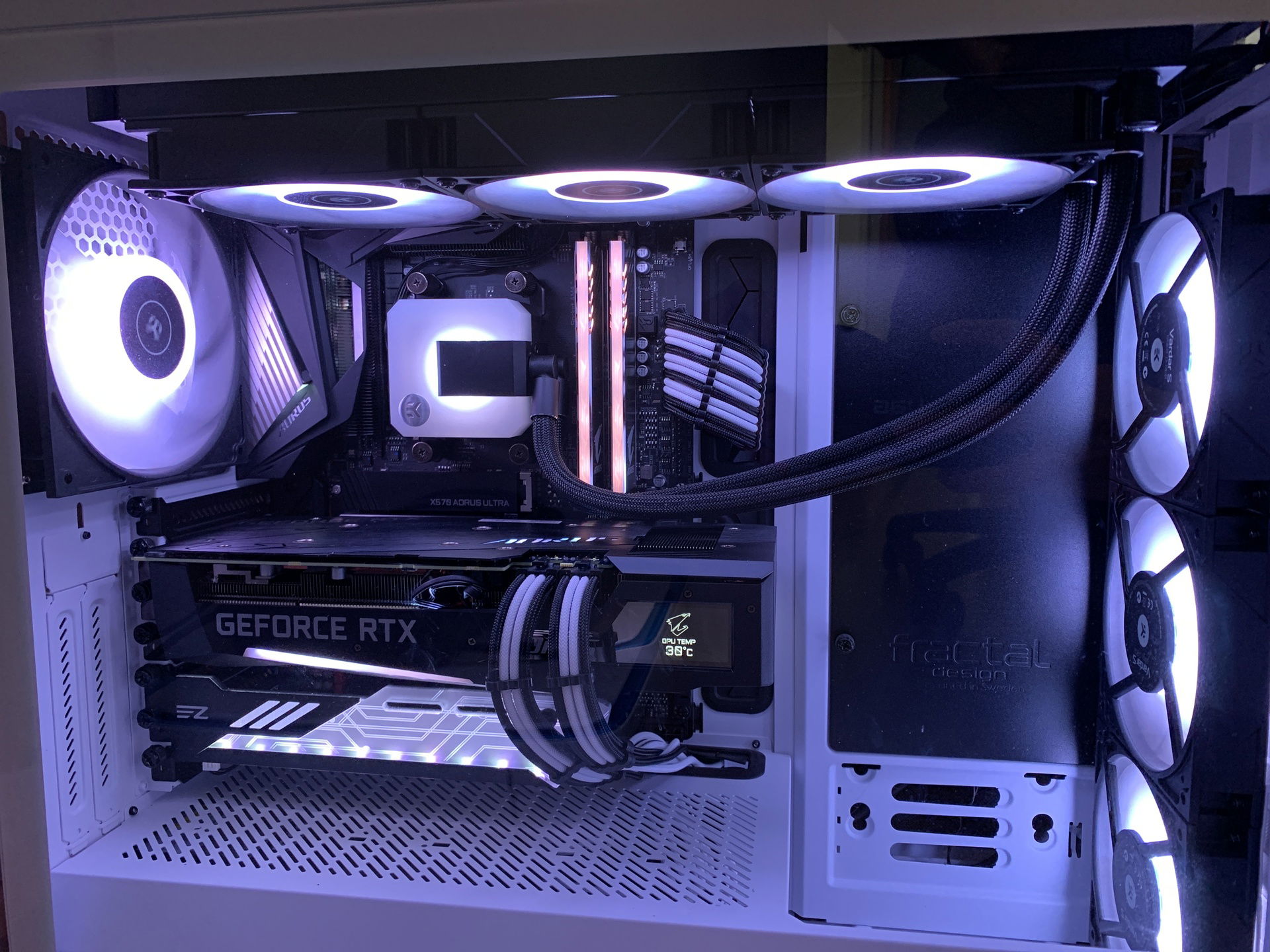 aorus-builds-gg