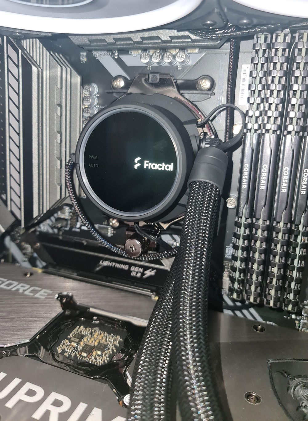 The Celsius's pump makes clean cable management easy