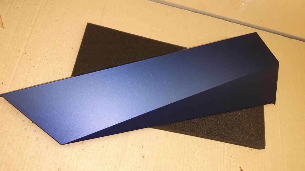 Matte blue with metallic effects