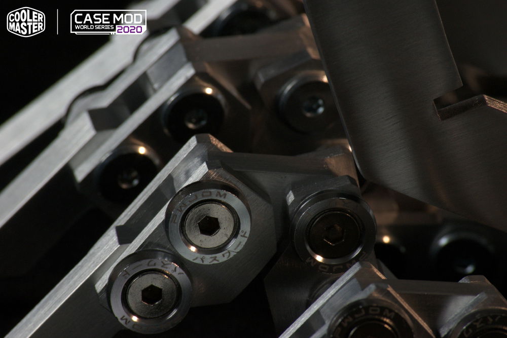 Details of the fingers