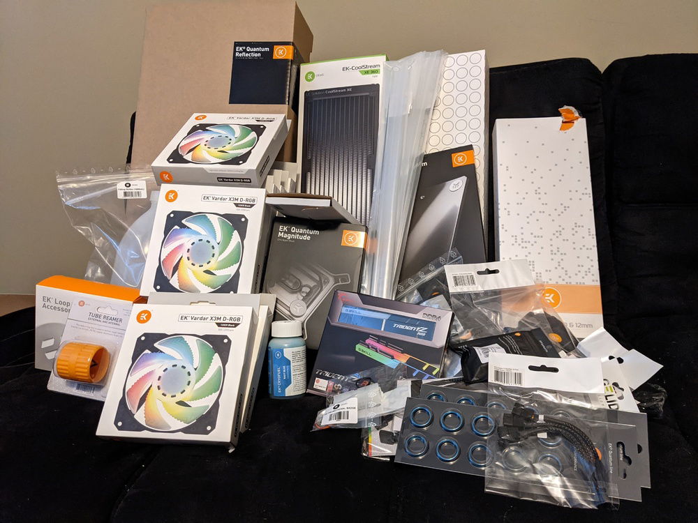 Lots of water cooling parts from EK! This should keep me busy for a while while I wait for my CPU to ship :)