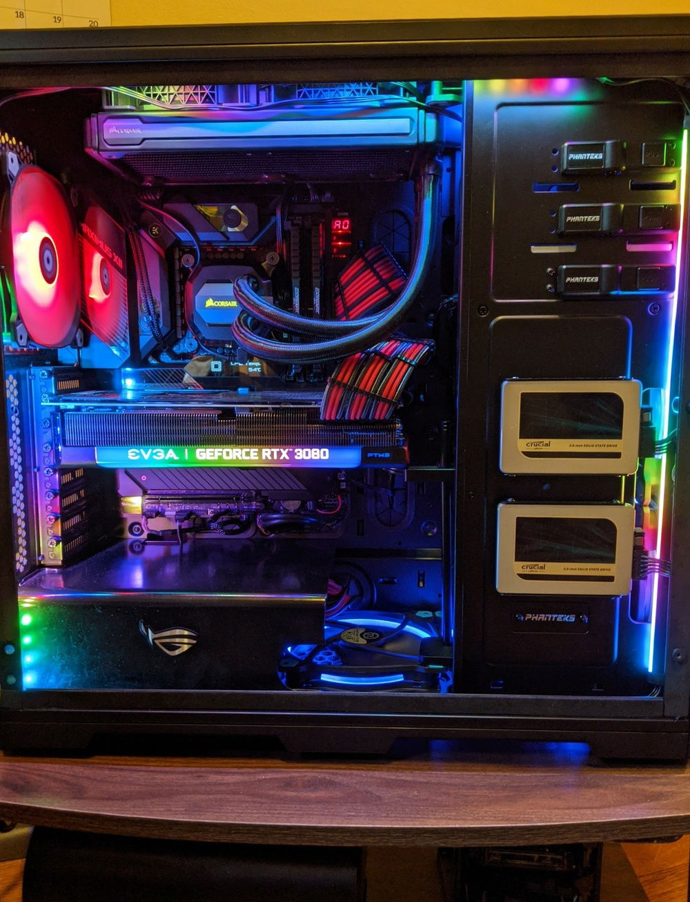 just installed new 24 pin cable from Cablemod