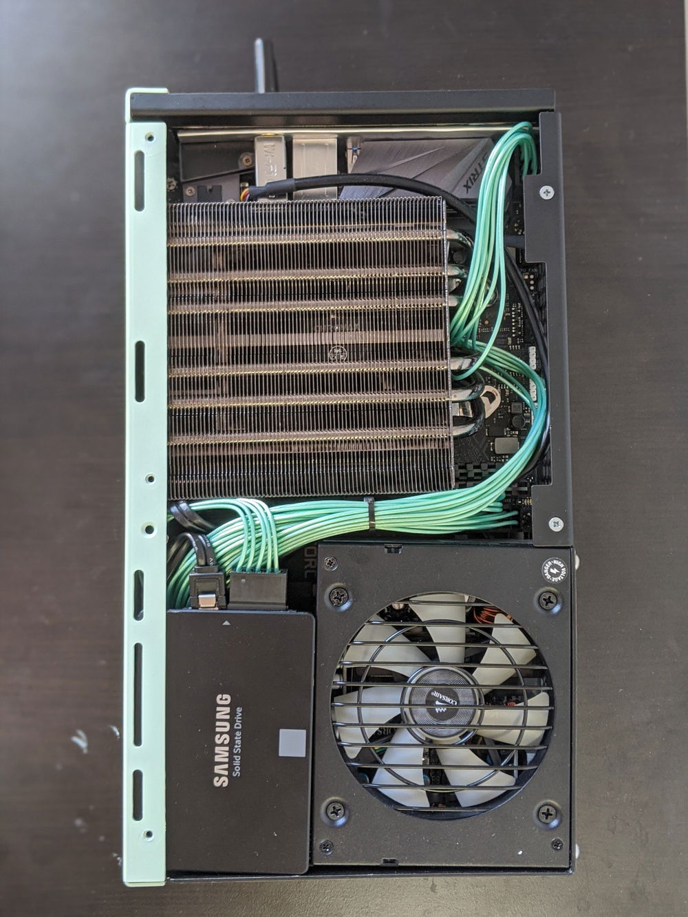 Green innards (CPU side)