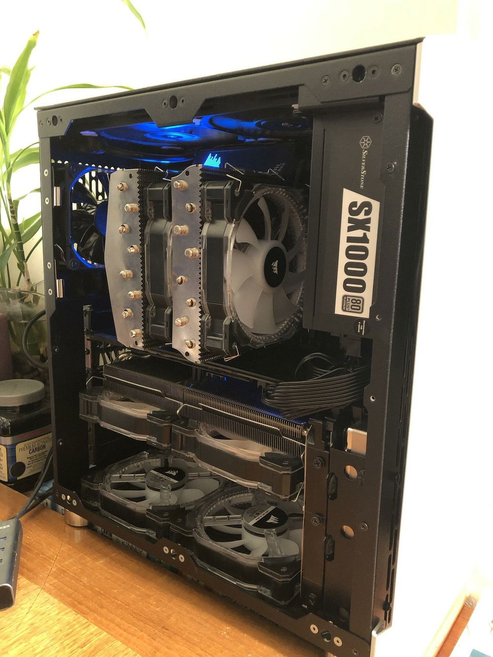 Powered off, with panels on. It doesn't show through thanks to my garbage photography ability, but those are Ecru Beige panels which were once offered with the Cerberus X