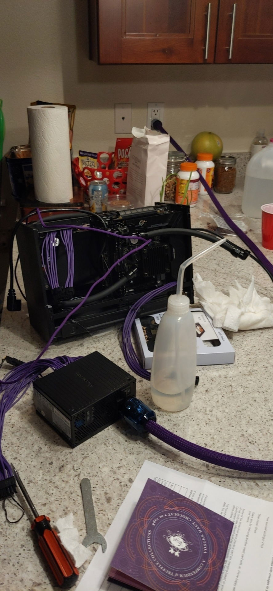 Filling was a nightmare since this is a very small case with a rather poor tube pathing.