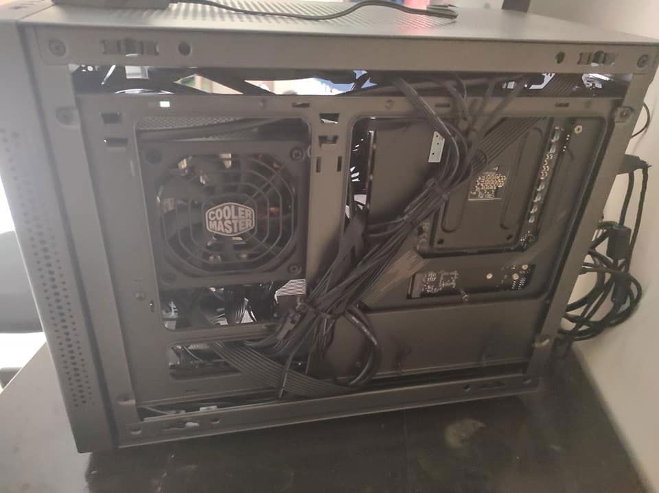rate my cable management. lol