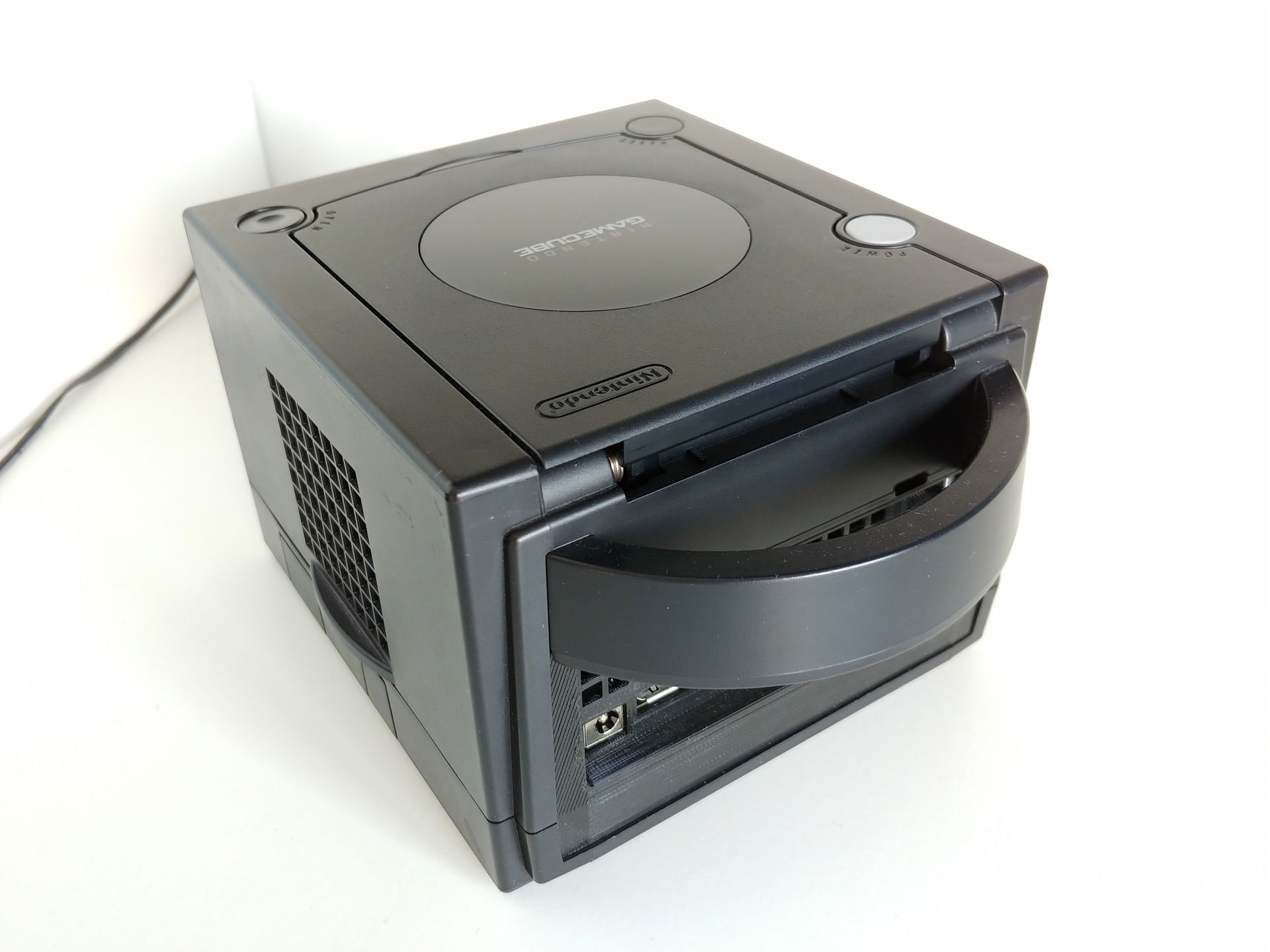 GameCube PC With working controller ports + more » builds.gg