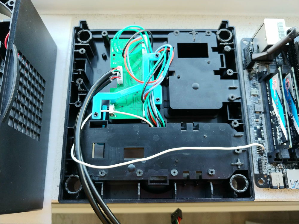 GameCube PC With working controller ports + more » builds.gg